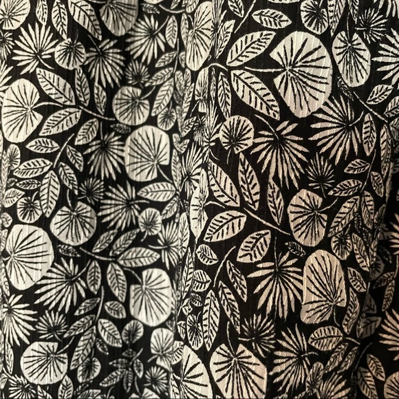 NWT LOFT Palm Flutter strap midi dress size small - Picture 8 of 8